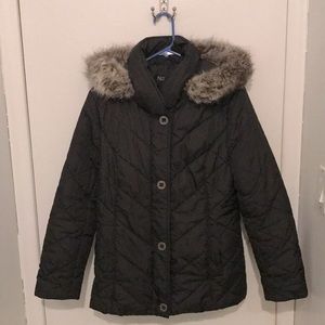 Women's Black Puffer Winter Coat with Detachable Faux-Fur Hood - Size Medium